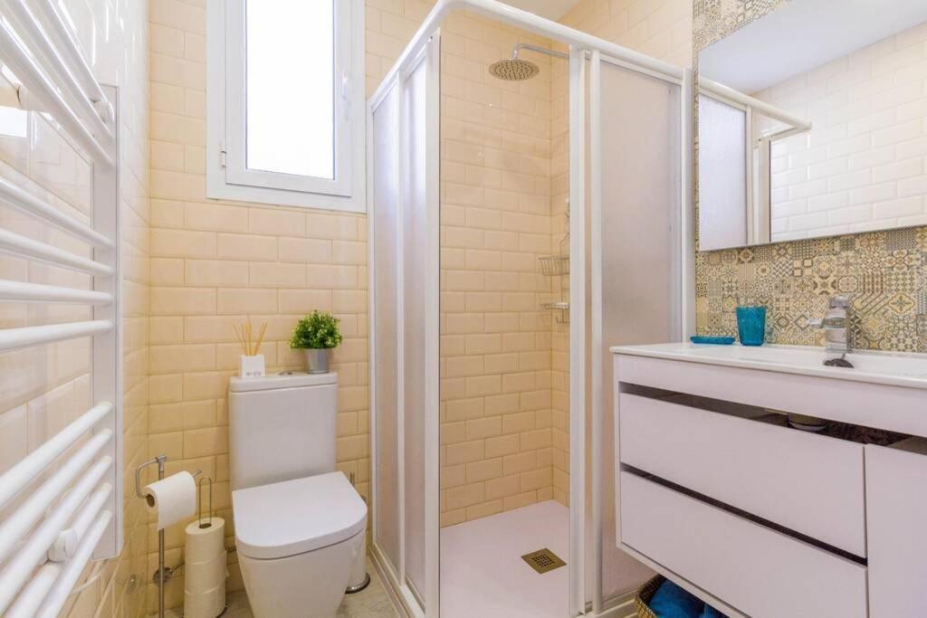 Cosy & Downtown Flat Valencia. Appartamento Esterno foto