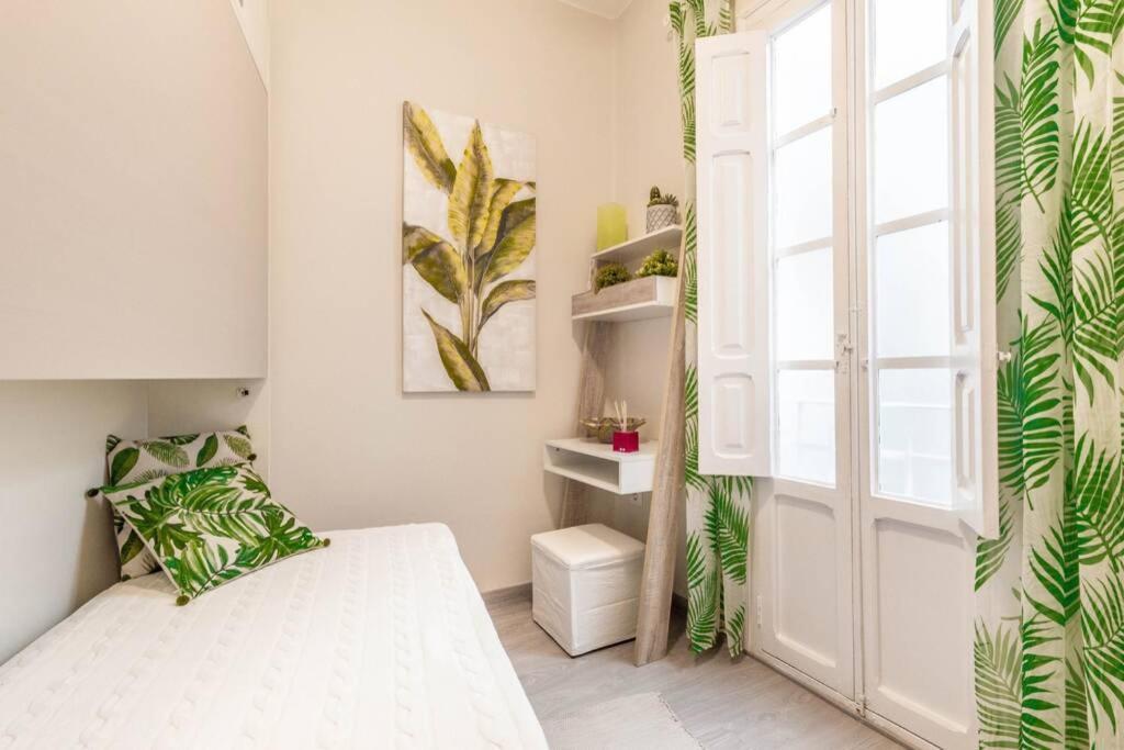 Cosy & Downtown Flat Valencia. Appartamento Esterno foto